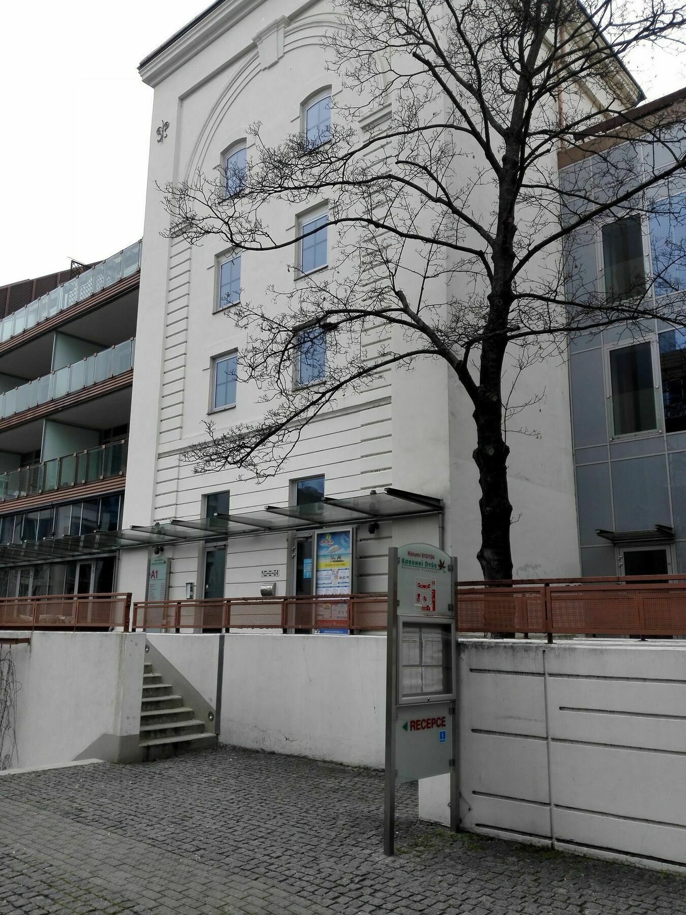 Modern And Cozy Apartment Close To Center Praha Bagian luar foto