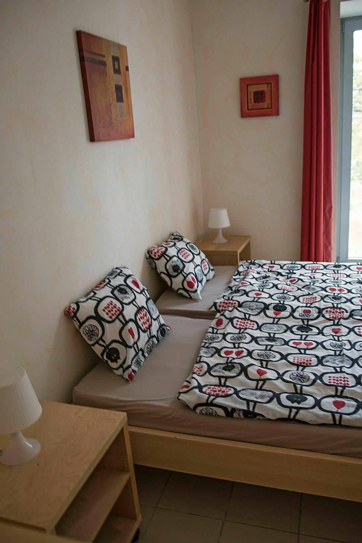 Modern And Cozy Apartment Close To Center Praha Bagian luar foto